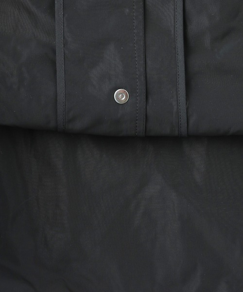 WHITE MOUNTAINEERING（ホワイトマウンテニアリング）の「WHITE MOUNTAINEERING COACH JACKET WM2571205（その他アウター・メンズ・ブラック・M）」の4枚目の写真