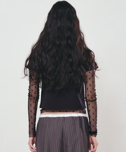 NICK&NICOLE(ニックアンドニコール)の「ROSE SIGNATURE CROP TOP_BLACK PINK(Tシャツ/カットソー・レディース・その他・FREE)」の3枚目の写真