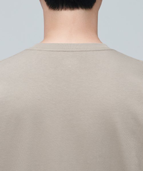 MUSINSA STANDARD（ムシンサスタンダード）の「レイヤードクルーネック長袖Tシャツ_ロング丈 [ダスティベージュ]（Tシャツ/カットソー・メンズ・その他・MEDIUM/X-SMALL/SMALL）」の6枚目の写真