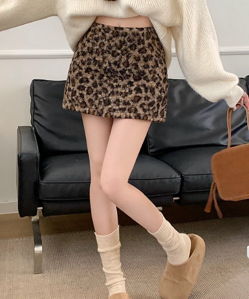Vipoa(ヴィポア)の「Leopard Terry Mini Skirt(スカート・レディース・グレー/ブラウン・FREE)」の18枚目の写真