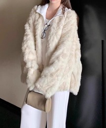 ノーカラージャケット（ベージュ系・フェイクファー）ファッション通販