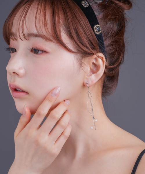 Os accessory（オズアクセサリー）の「Os　-オズ-　【金属アレルギー対応】パールボールチェーンピアス（ピアス（両耳用）・レディース・ゴールド/シルバー・ONE SIZE）」の15枚目の写真