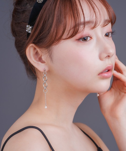 Os accessory（オズアクセサリー）の「Os　-オズ-　【金属アレルギー対応】パールボールチェーンピアス（ピアス（両耳用）・レディース・ゴールド/シルバー・ONE SIZE）」の17枚目の写真