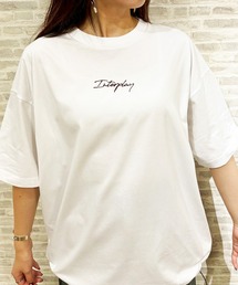 INTERPLAY（インタープレイ）の「【INTERPLAY】Script EMB. LOGO S/S ドローコードTee（Tシャツ/カットソー・メンズ）」