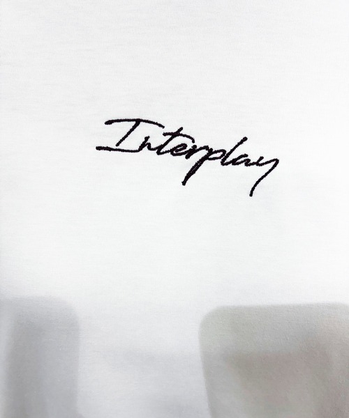 INTERPLAY（インタープレイ）の「【INTERPLAY】Script EMB. LOGO S/S ドローコードTee（Tシャツ/カットソー・メンズ・ホワイト/ブラック・LARGE）」の5枚目の写真