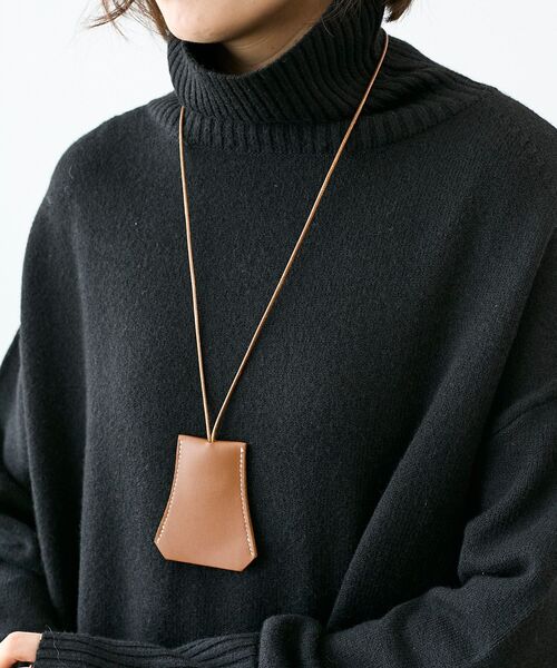 le.coeur blanc（ルクールブラン）の「O キーネックレス（ネックレス・レディース・ブラック/ブラウン・FREE）」の13枚目の写真