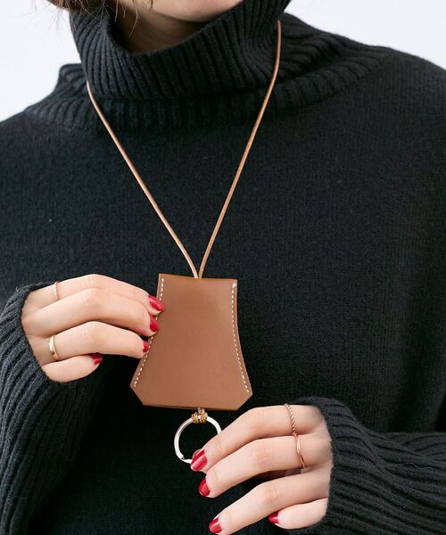 le.coeur blanc（ルクールブラン）の「O キーネックレス（ネックレス・レディース・ブラック/ブラウン・FREE）」の15枚目の写真