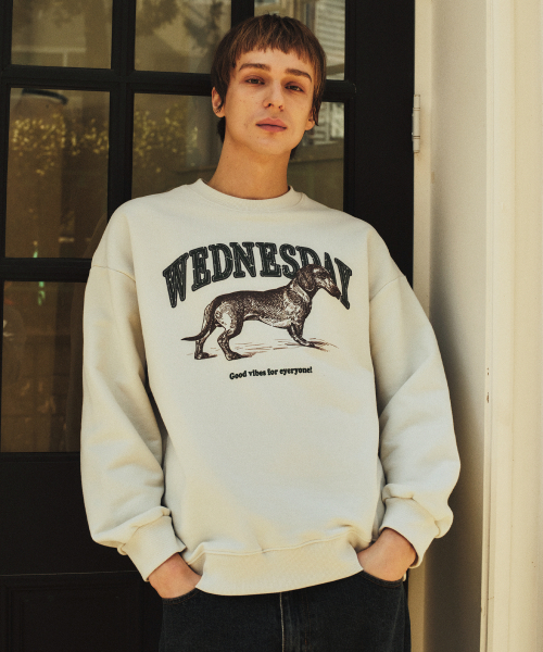 セール】アグリー ダックスフント スウェットシャツ_Cream(W25-TP02