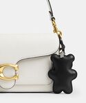 COACH（コーチ）の「ベア バッグ チャーム・シグネチャー シアリング