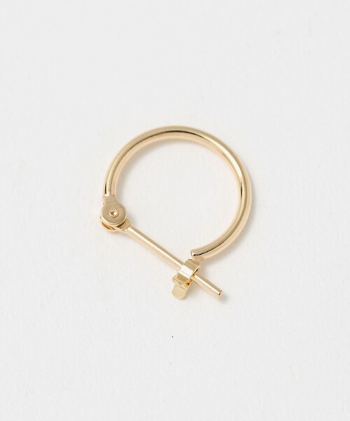 BEAUTY&YOUTH UNITED ARROWS(ビューティーアンドユースユナイテッドアローズ)の「K10 パイプ ピアス(ピアス(両耳用)・レディース・ゴールド・FREE)」の4枚目の写真