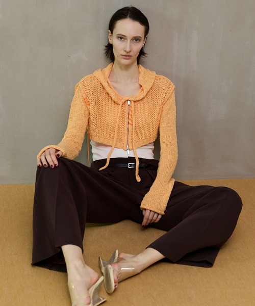 MAISON SPECIAL(メゾンスペシャル)の「Zip Short Cardigan with Babouche Collar/バブーシュカ付ジップショートカーディガン(カーディガン/ボレロ・レディース・グリーン/オレンジ/グレー/ブラック・FREE)」の9枚目の写真