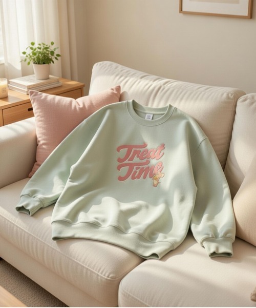 Tom&Jerry(トムアンドジェリー)の「【TOM&JERRY/トムとジェリー】ポンチ プリントクルーネックトレーナー(スウェット・レディース・ライトピンク/サックスブルー/クリーム/セージグリーン・LARGE/MEDIUM)」の2枚目の写真