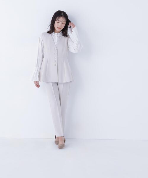 NATURAL BEAUTY BASIC(ナチュラルビューティーベーシック)の「◇フロントボタンペプラムジレ SETUP(その他アウター・レディース・ブルー/ネイビー/ベージュ・MEDIUM/SMALL)」の9枚目の写真