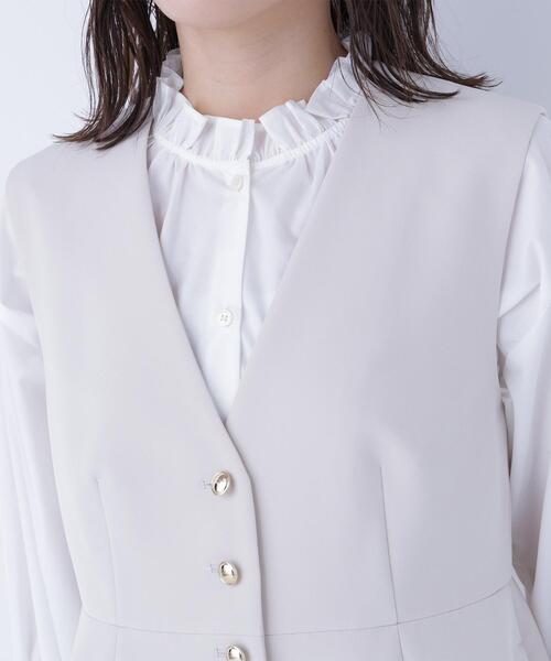 NATURAL BEAUTY BASIC(ナチュラルビューティーベーシック)の「◇フロントボタンペプラムジレ SETUP(その他アウター・レディース・ブルー/ネイビー/ベージュ・MEDIUM/SMALL)」の14枚目の写真