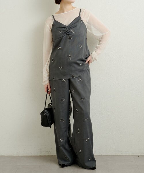 Omekashi（オメカシ）の「ビジューキャミソール（キャミソール・レディース・グレー/オフホワイト/ネイビー・FREE）」の9枚目の写真