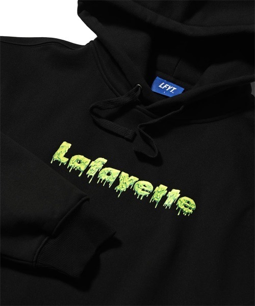 LFYT(エルエフワイティー)の「LFYT ラファイエット【Lafayette】- プルオーバーパーカー【ALIEN HOODIE LE250504 】(パーカー・メンズ・ブラック・MEDIUM)」の3枚目の写真