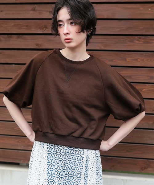 titivate(ティティベイト)の「カットソーパフスリーブトップス(Tシャツ/カットソー・レディース・ホワイト/ダークブラウン/ライトグレー・M/S)」の3枚目の写真