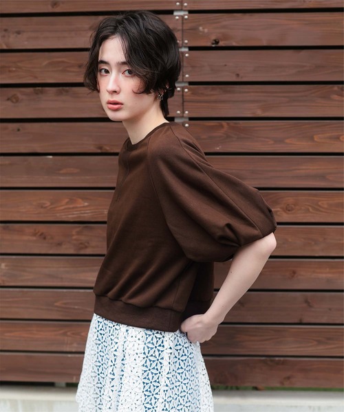 titivate(ティティベイト)の「カットソーパフスリーブトップス(Tシャツ/カットソー・レディース・ホワイト/ダークブラウン/ライトグレー・M/S)」の7枚目の写真