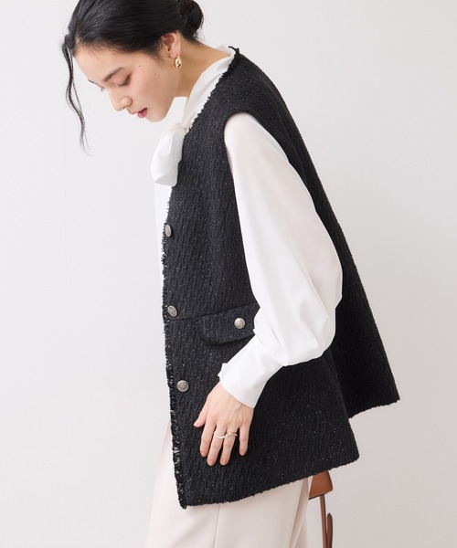 VIS（ビス）の「【WEB限定】ノーカラーツイードジレ（ベスト・レディース・ブラック/オフホワイト・FREE）」の6枚目の写真