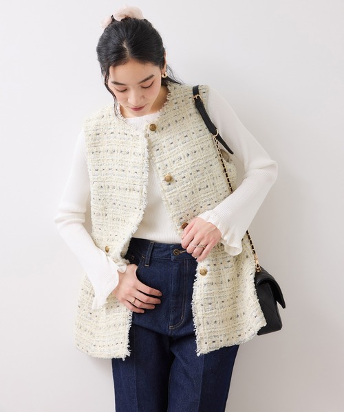 VIS（ビス）の「【WEB限定】ノーカラーツイードジレ（ベスト・レディース・ブラック/オフホワイト・FREE）」の11枚目の写真