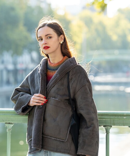 Caline Paris(カリーヌパリ)の「【Caline Paris/カリーヌパリ 】2連パールイヤリング/両耳(イヤリング・レディース・ゴールド・フリー)」の6枚目の写真