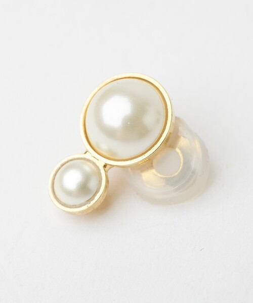 Caline Paris(カリーヌパリ)の「【Caline Paris/カリーヌパリ 】2連パールイヤリング/両耳(イヤリング・レディース・ゴールド・フリー)」の14枚目の写真