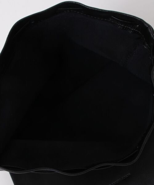 ED ROBERT JUDSON（エドロバートジャドソン）の「ED ROBERT JUDSON karabiner drawstring bag (B01SEBG-229LD)（ショルダーバッグ・メンズ・ブラック・FREE）」の4枚目の写真