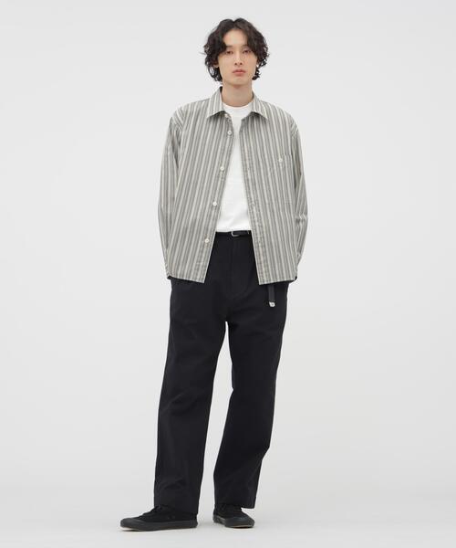 MHL.(エムエイチエル)の「PYJAMA STRIPE COTTON SHIRT(シャツ/ブラウス・メンズ・グレー・LARGE/MEDIUM/SMALL)」の9枚目の写真