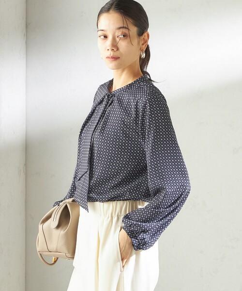 SHIPS(シップス)の「〈手洗い可能〉プリント タイ 長袖 ブラウス(シャツ/ブラウス・レディース・ネイビー/ベージュ系その他/オフホワイト・ONE SIZE)」の14枚目の写真