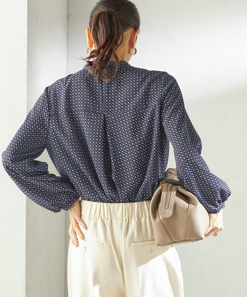 SHIPS(シップス)の「〈手洗い可能〉プリント タイ 長袖 ブラウス(シャツ/ブラウス・レディース・ネイビー/ベージュ系その他/オフホワイト・ONE SIZE)」の15枚目の写真