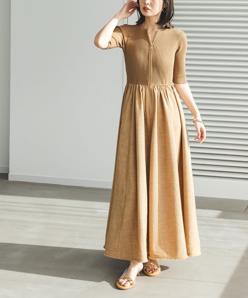 Noble(ノーブル)の「【洗える】フロントジップドッキングワンピース(ワンピース・レディース・チャコールグレー/キャメル/ライトグリーン・36/38)」の7枚目の写真