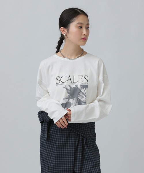 LEPSIM(レプシィム)の「アソートグラフィックロンT 639436(Tシャツ/カットソー・レディース・ホワイト/オフホワイト・FREE)」の9枚目の写真