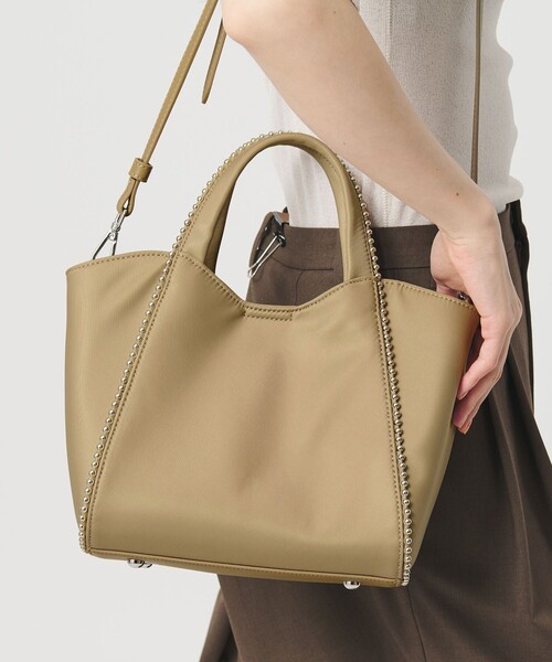 BEAUTY&YOUTH UNITED ARROWS（ビューティーアンドユースユナイテッドアローズ）の「ナイロン ボールチェーン ミドル 2WAY トートバッグ はっ水（トートバッグ・レディース・ブラック/ベージュ・FREE）」の20枚目の写真