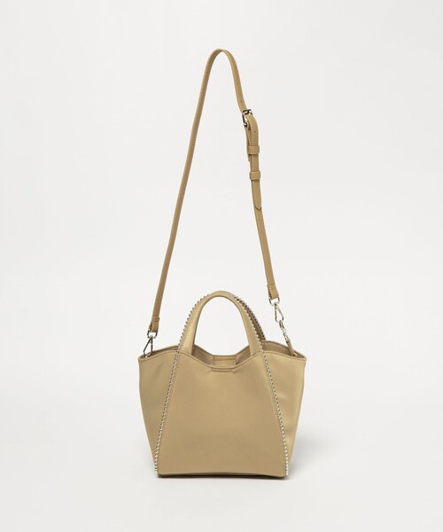 BEAUTY&YOUTH UNITED ARROWS(ビューティーアンドユースユナイテッドアローズ)の「ナイロン ボールチェーン ミドル 2WAY トートバッグ はっ水(トートバッグ・レディース・ブラック/ベージュ・FREE)」の11枚目の写真