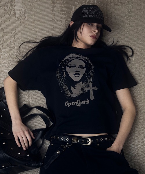 OY(オーワイ)の「『OY/オーワイ』TEARS OF DIVINE TEE/ティアーズオブディヴァインTシャツ(Tシャツ/カットソー・メンズ・ホワイト/ブラック・L/M/S)」の2枚目の写真