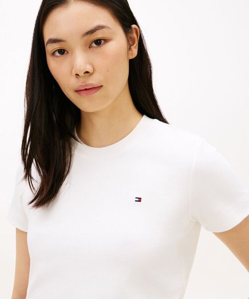 TOMMY HILFIGER（トミーヒルフィガー）の「インターロッククルーネックショートスリーブTシャツ（Tシャツ/カットソー・レディース・ホワイト/マルチ・MEDIUM/SMALL/X-SMALL/LARGE）」の8枚目の写真