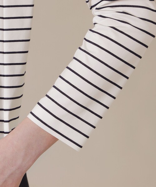 MACKINTOSH LONDON(マッキントッシュ ロンドン)の「【The Essential Collection】プレーティング天竺ボーダープルオーバー(Tシャツ/カットソー・レディース・ダークネイビー/ブルー・40/38)」の5枚目の写真