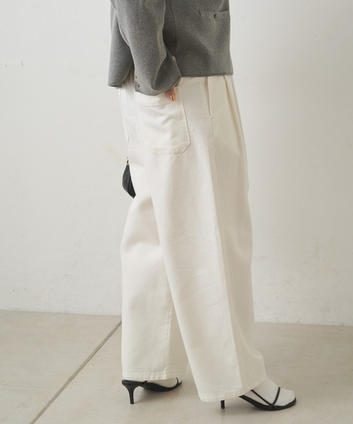 PUAL CE CIN(ピュアルセシン)の「ツータックデニムイージーパンツ(デニムパンツ・レディース・オフホワイト/ブルー/インディゴブルー・FREE)」の5枚目の写真