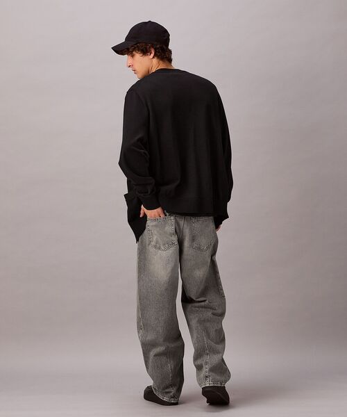 Calvin Klein（カルバン・クライン）の「【ユニセックス】Vネックリラックスコットンカーディガン（カーディガン/ボレロ・メンズ・ブラック/グレー・L/M/S/XL）」の5枚目の写真