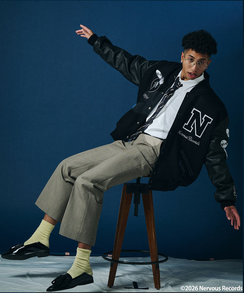 JOURNAL STANDARD（ジャーナルスタンダード）の「Nervous Records / ナーヴァス・レコーズ × JOURNAL STANDARD ジャケット（スタジャン・メンズ・ブラック・MEDIUM/LARGE/X-LARGE）」の10枚目の写真