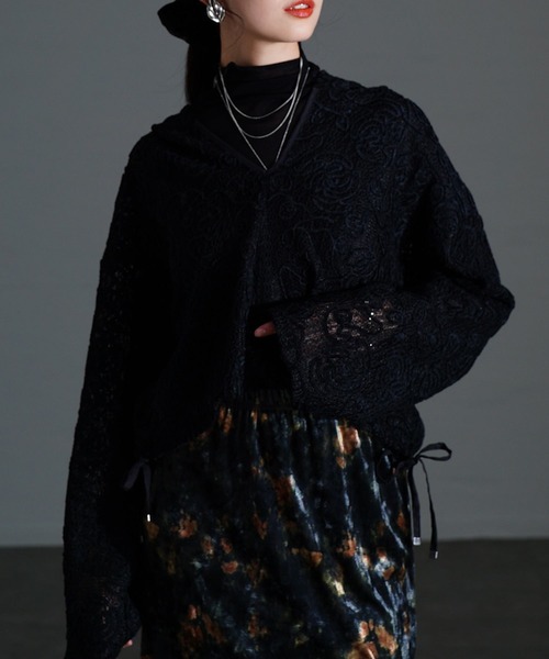 花柄モール刺繍レースショートフーディー（パーカー）｜Sawa a la mode