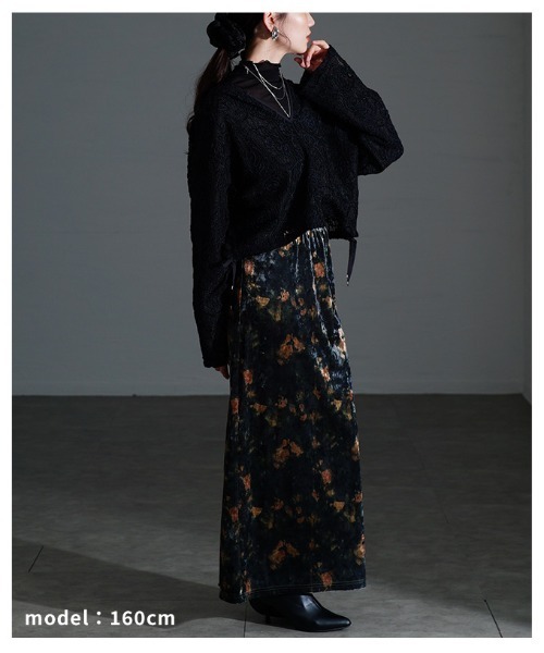 Sawa a la mode(サワアラモード)の「花柄モール刺繍レースショートフーディー(パーカー・レディース・アイボリー/ブラック/モカ・FREE)」の5枚目の写真