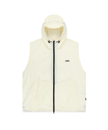 LMC（ ）の「OG ESSENTIAL HOODIE VEST ivory（ベスト）」