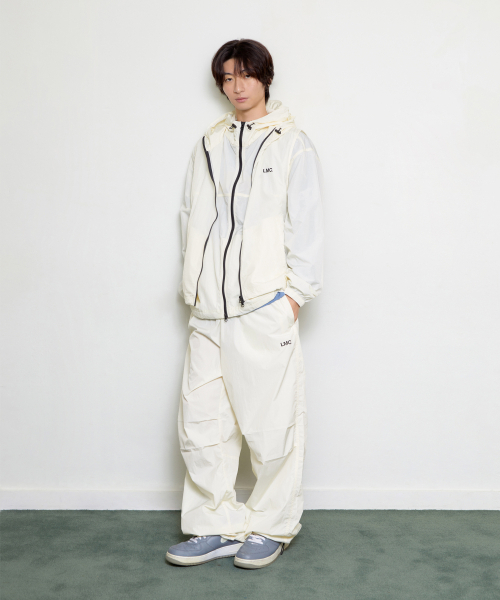 LMCの「OG ESSENTIAL HOODIE VEST ivory(ベスト・レディース・その他・SMALL/MEDIUM/LARGE)」の3枚目の写真