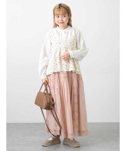 Samansa Mos2（サマンサ モスモス）の「柄アソート前後2WAYニットキャミビスチェ（ベスト・レディース・ブラック/ベージュ/キナリ・F）」の10枚目の写真