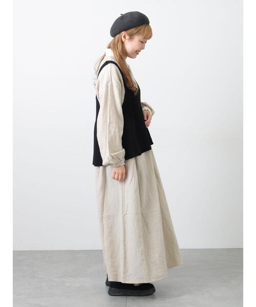 Samansa Mos2（サマンサ モスモス）の「柄アソート前後2WAYニットキャミビスチェ（ベスト・レディース・ブラック/ベージュ/キナリ・F）」の15枚目の写真