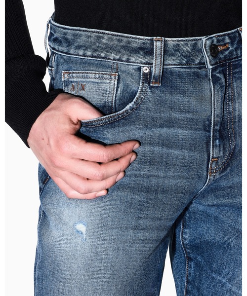 ARMANI EXCHANGE(アルマーニエクスチェンジ)の「【A|X アルマーニ エクスチェンジ】ブルーウォッシュ スリムフィット デニムパンツ_J14 SLIM(デニムパンツ・メンズ・インディゴブルー・33inch/32inch/31inch/30inch/28inch/34inch/29inch)」の3枚目の写真