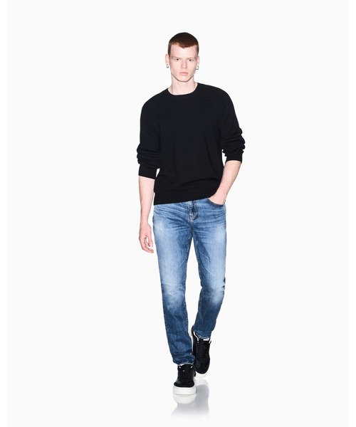ARMANI EXCHANGE(アルマーニエクスチェンジ)の「【A|X アルマーニ エクスチェンジ】ブルーウォッシュ スリムフィット デニムパンツ_J14 SLIM(デニムパンツ・メンズ・インディゴブルー・33inch/32inch/31inch/30inch/28inch/34inch/29inch)」の4枚目の写真