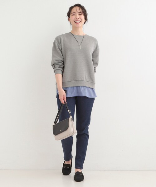 SHOO・LA・RUE(シューラルー)の「【洗濯機可】1枚でサマ見え ラメニットソー レイヤード風トップス(Tシャツ/カットソー・レディース・サックスブルー/グレー系2/ネイビー/ホワイト系5・03/02/01/04)」の11枚目の写真