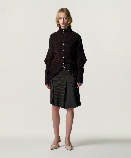 KIMZISU(キムジス)の「Fluid Knit-Texture Jacket_BURGUNDY(カーディガン/ボレロ・レディース・バーガンディー・MEDIUM/SMALL)」の5枚目の写真
